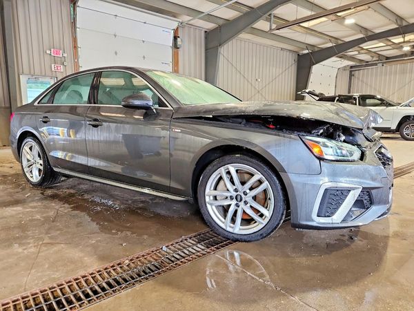 2020 AUDI A4 quattro Premium Plus