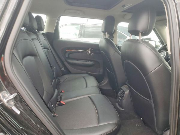 2016 MINI COOPER