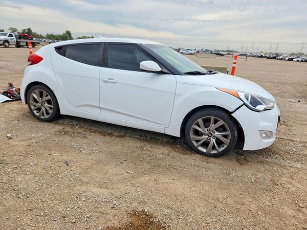 2017 HYUNDAI VELOSTER — Passenger 3/4