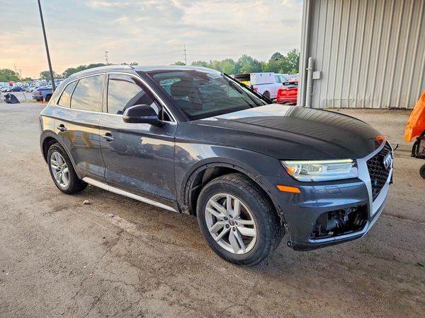 2020 AUDI Q5 quattro Premium