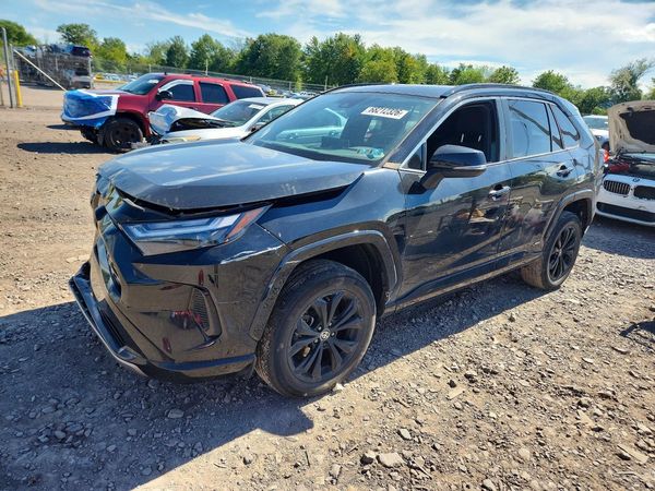 2022 TOYOTA RAV4
