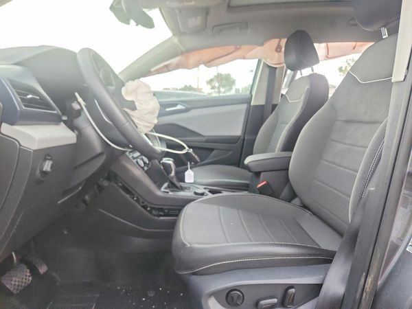2023 VOLKSWAGEN TAOS