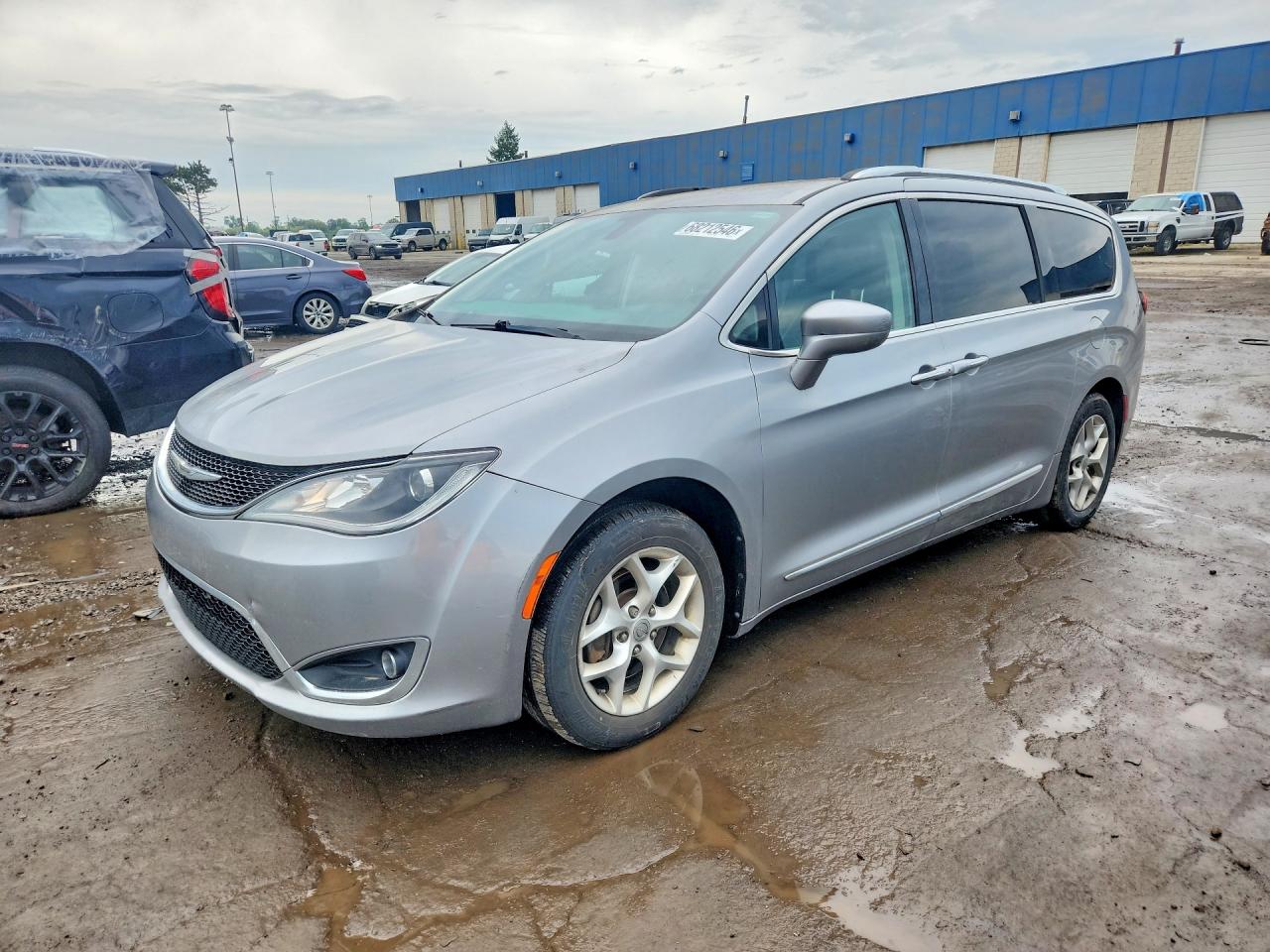 2017 CHRYSLER PACIFICA Touring L Plus