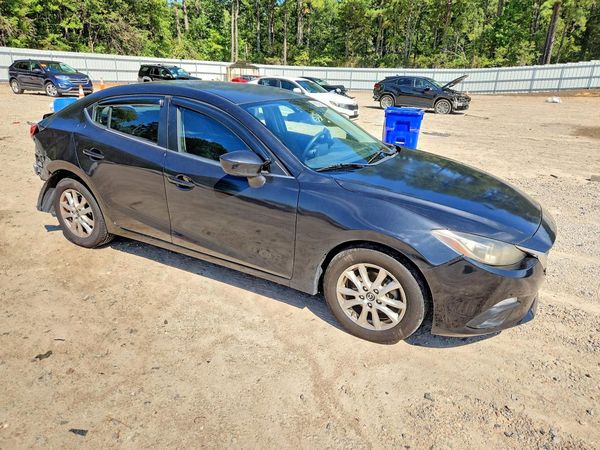 2016 MAZDA 3