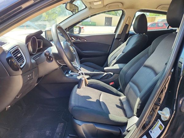2016 MAZDA 3