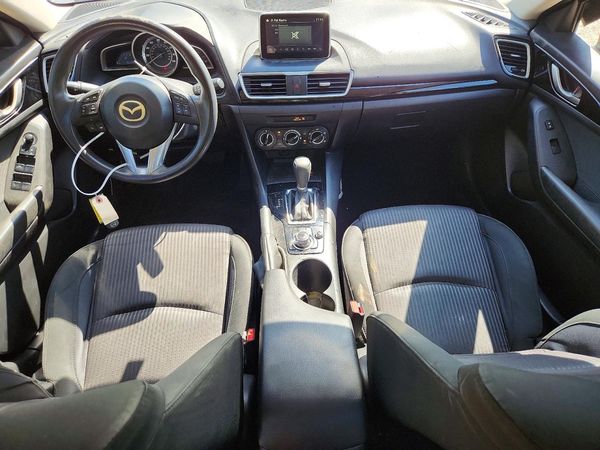 2016 MAZDA 3