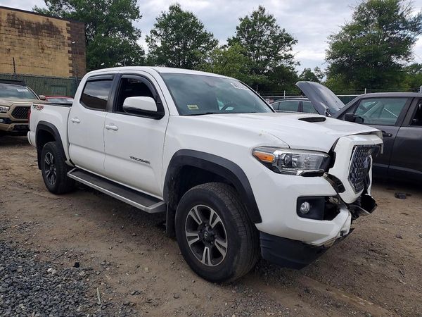 2019 TOYOTA TACOMA