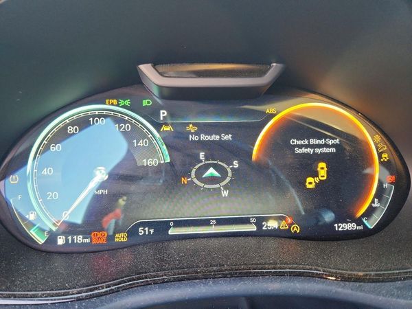 2023 GENESIS GV70