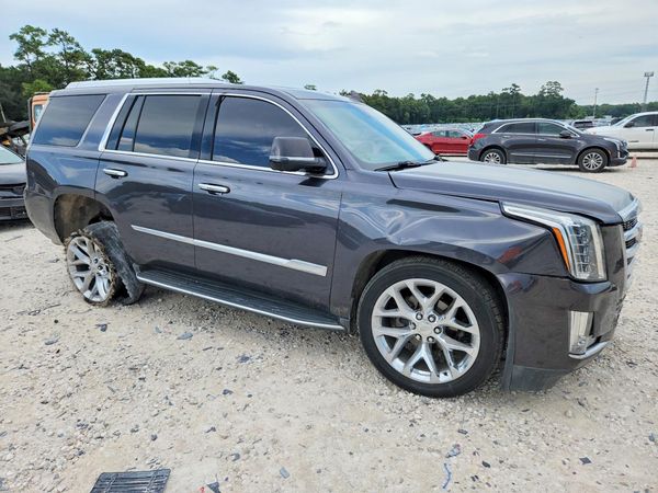 2017 CADILLAC ESCALADE