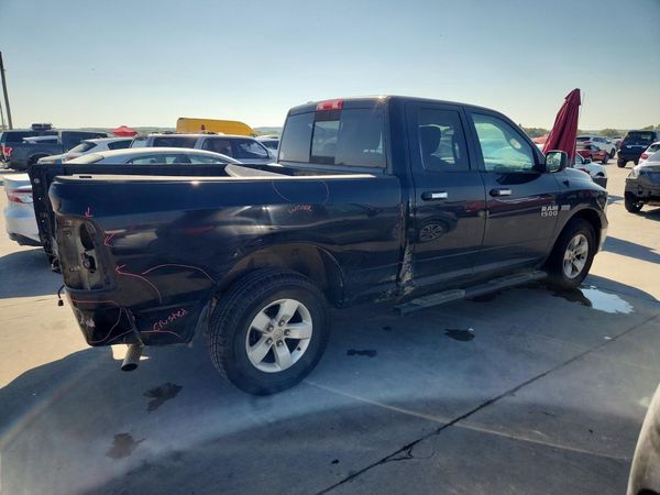 2014 RAM 1500 SLT