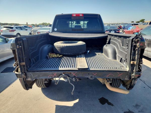 2014 RAM 1500 SLT