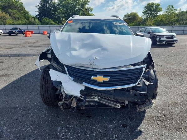 2017 CHEVROLET TRAVERSE LS