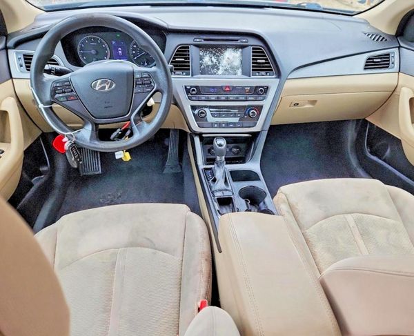 2016 HYUNDAI SONATA