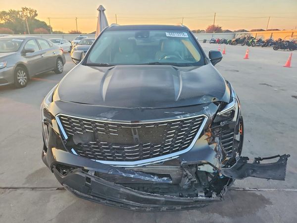 2023 CADILLAC XT4 Luxury — DIRF
