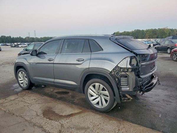2022 VOLKSWAGEN ATLAS CROSS SPORT SE w/ Tech — DSRA