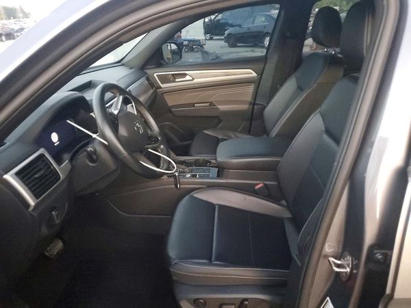 2022 VOLKSWAGEN ATLAS CROSS SPORT SE w/ Tech — DENT
