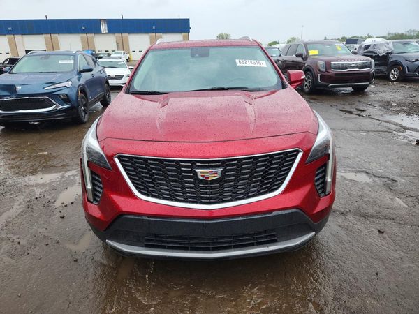 2021 CADILLAC XT4 Premium Luxury
