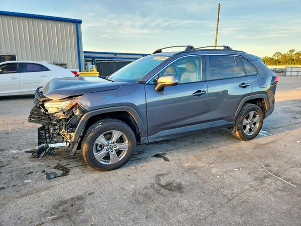 2023 TOYOTA RAV4