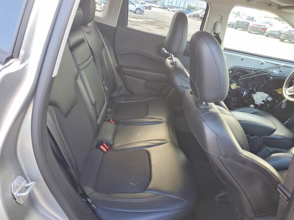 2017 JEEP COMPASS