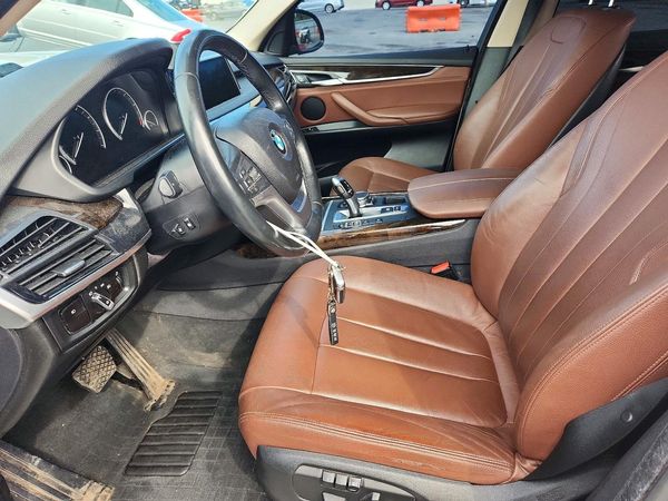 2016 BMW X5 xDrive35i — DENT