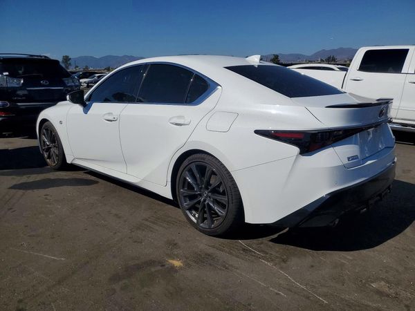 2021 LEXUS IS