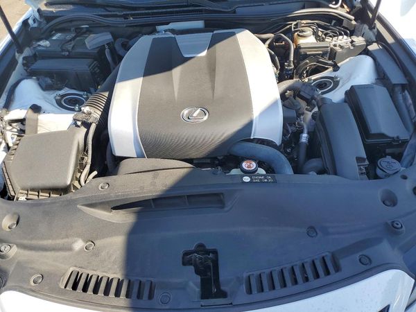 2021 LEXUS IS