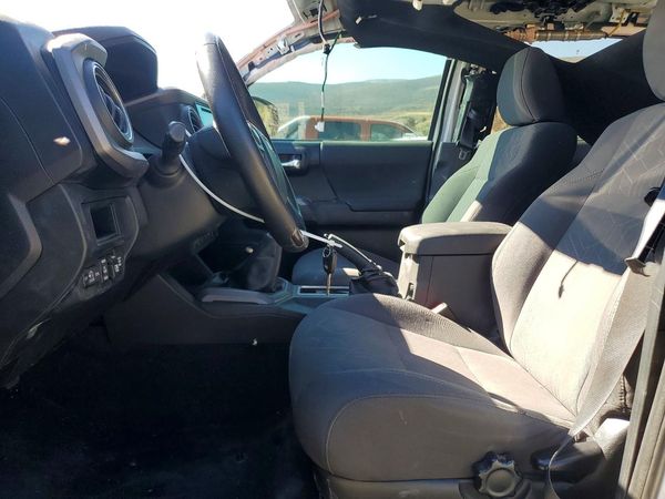 2017 TOYOTA TACOMA
