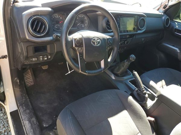 2017 TOYOTA TACOMA