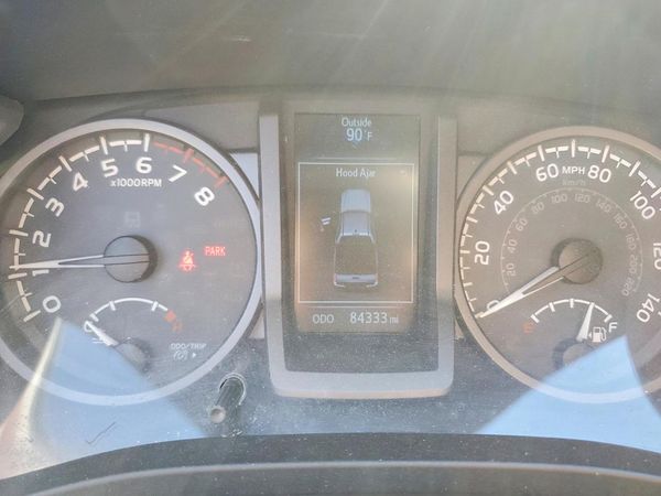 2017 TOYOTA TACOMA