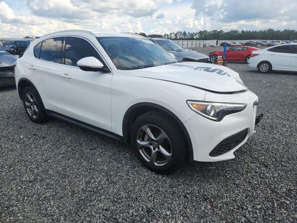 2021 ALFA ROMEO STELVIO