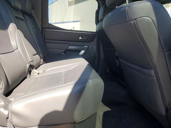 2025 TOYOTA TUNDRA Platinum — PSRS