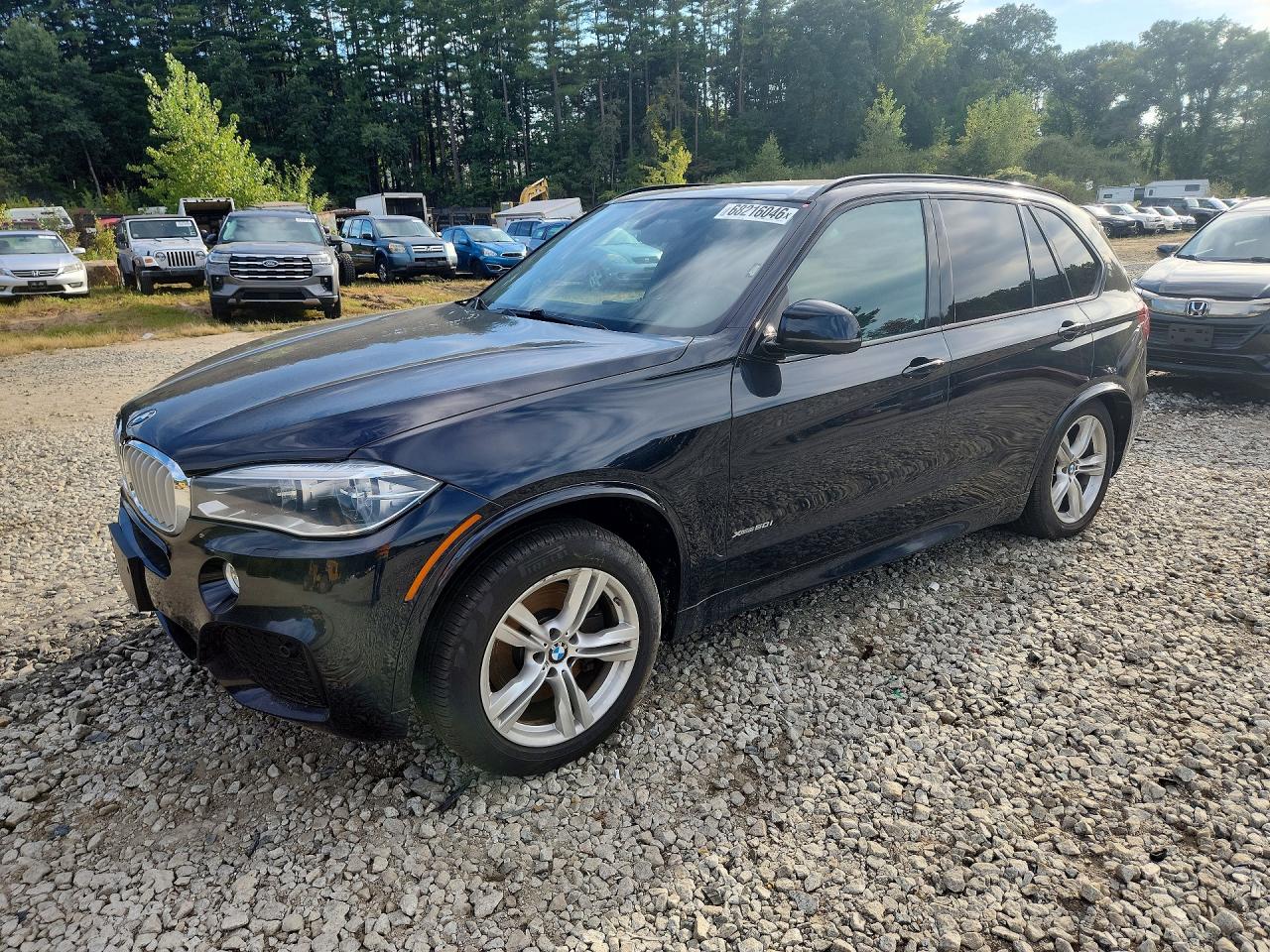 2016 BMW X5 xDrive50i — Front 3/4