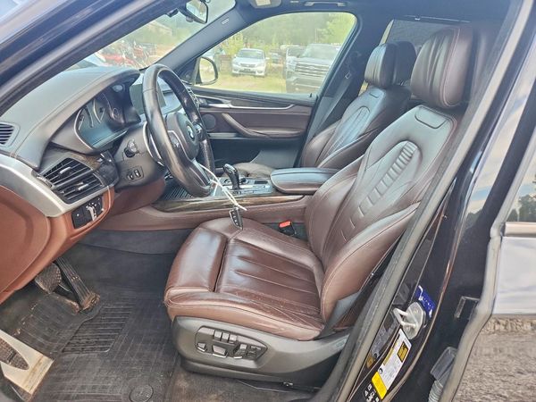2016 BMW X5 xDrive50i — DENT