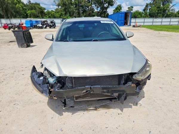 2017 HYUNDAI ELANTRA SE Base