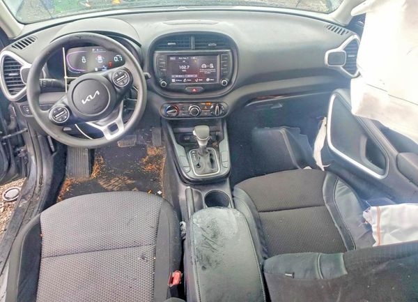 2023 KIA SOUL LX, S — CKPT
