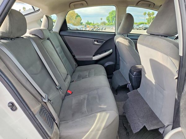 2015 TOYOTA PRIUS