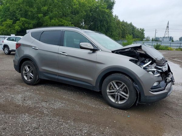 2018 HYUNDAI SANTA FE — Passenger 3/4