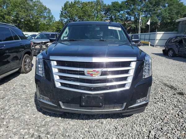 2017 CADILLAC ESCALADE