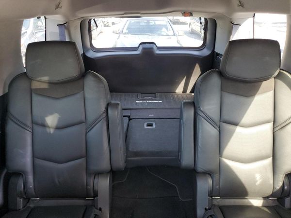 2017 CADILLAC ESCALADE