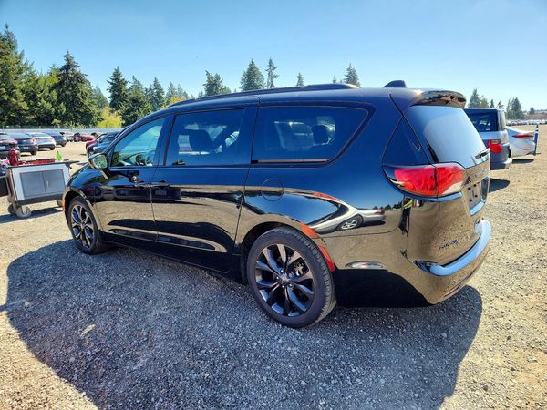 2020 CHRYSLER PACIFICA