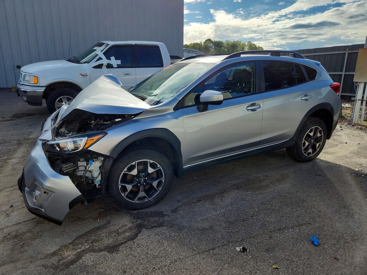 2019 SUBARU CROSSTREK — Front 3/4