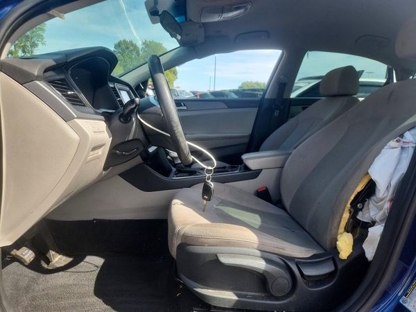 2018 HYUNDAI SONATA SE, Eco — DENT