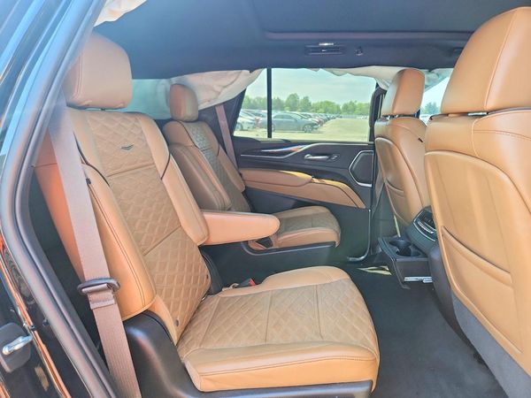 2022 CADILLAC ESCALADE
