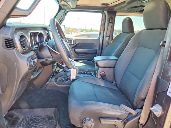 2019 JEEP WRANGLER Sport