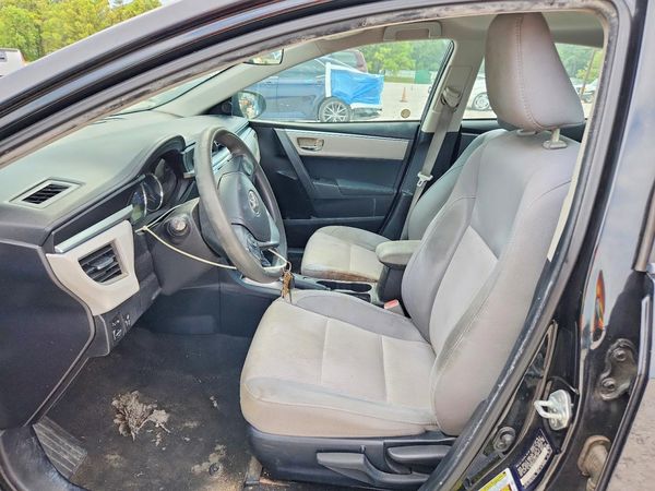 2015 TOYOTA COROLLA