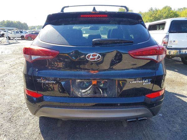 2016 HYUNDAI TUCSON