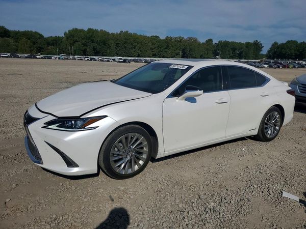 2020 LEXUS ES