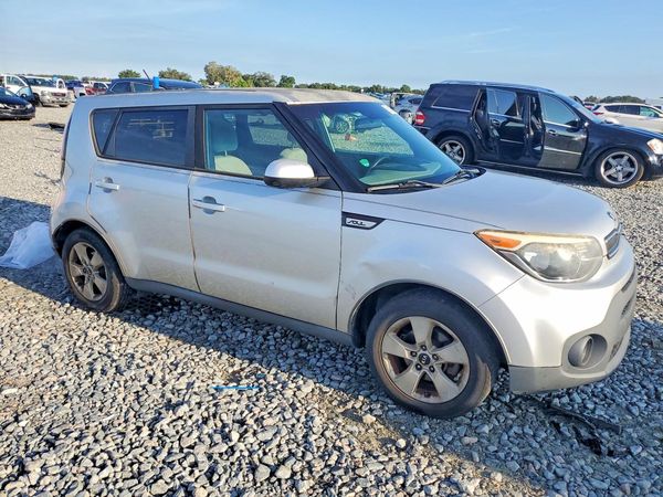2017 KIA SOUL