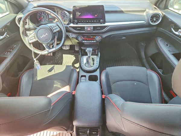 2024 KIA FORTE