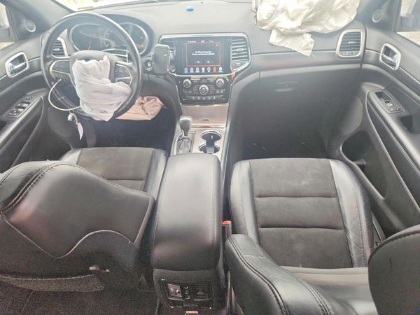 2020 JEEP GRAND CHEROKEE Laredo